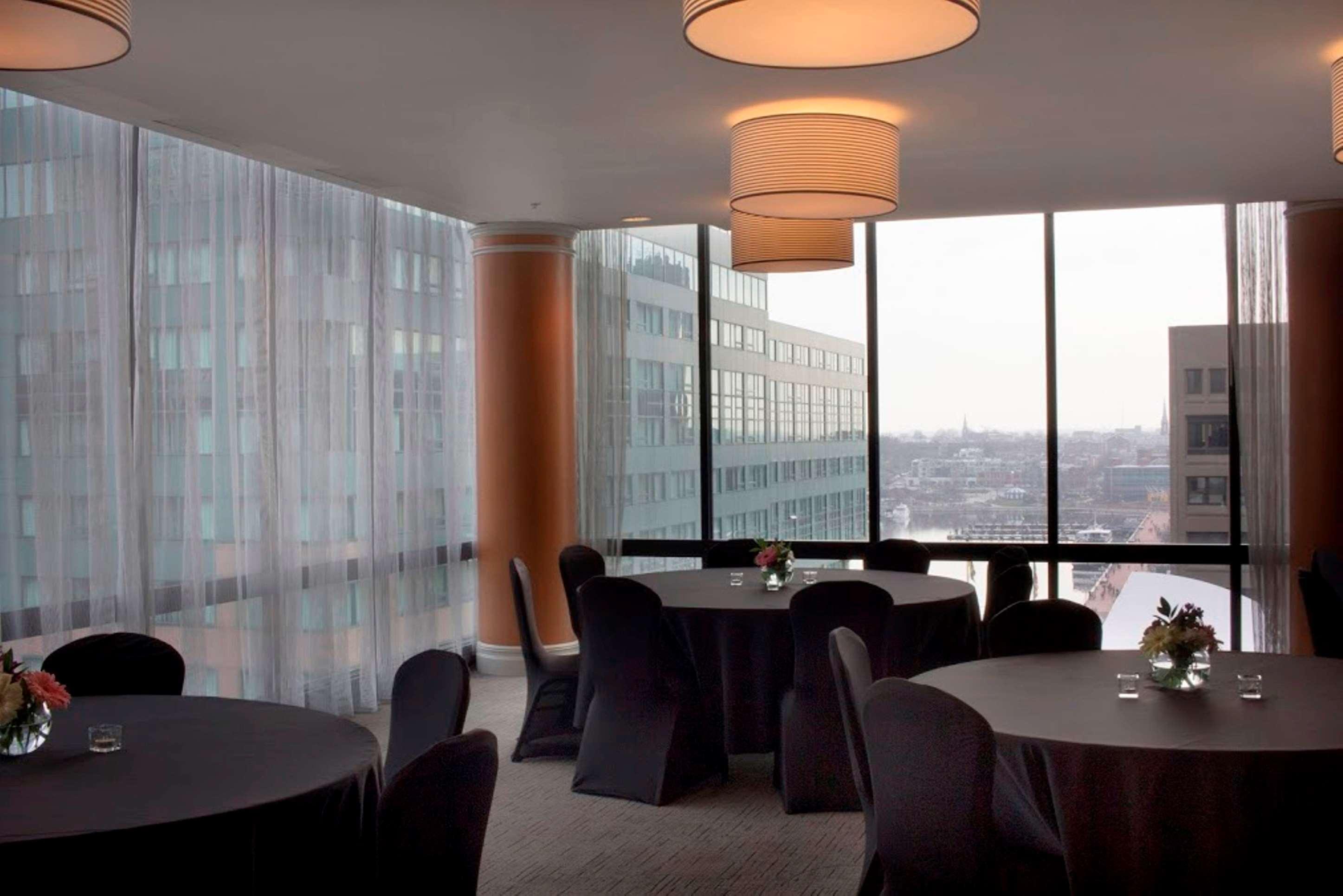 Comfort Inn & Suites Baltimore Inner Harbor Εξωτερικό φωτογραφία