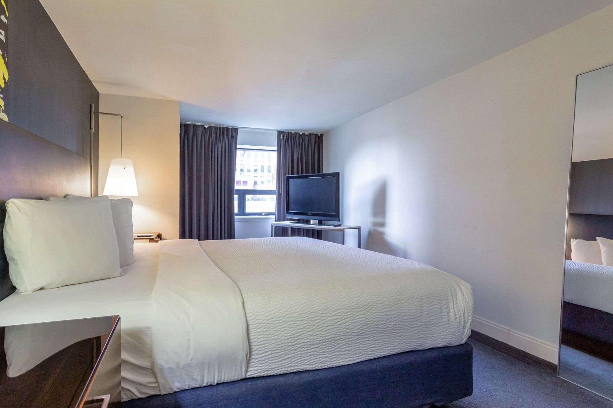 Comfort Inn & Suites Baltimore Inner Harbor Εξωτερικό φωτογραφία