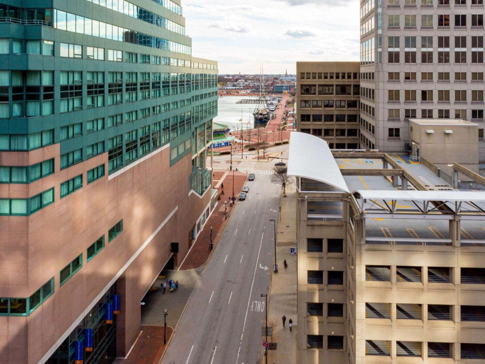 Comfort Inn & Suites Baltimore Inner Harbor Εξωτερικό φωτογραφία