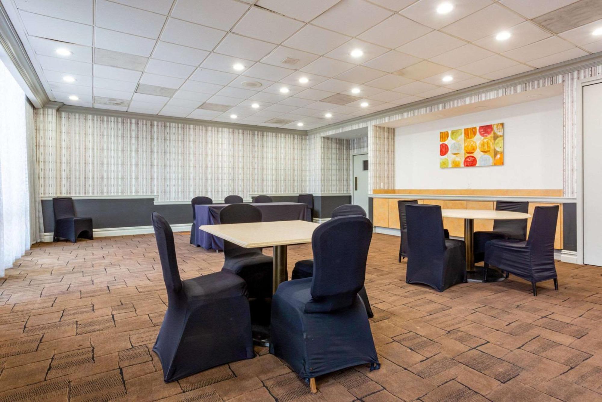 Comfort Inn & Suites Baltimore Inner Harbor Εξωτερικό φωτογραφία