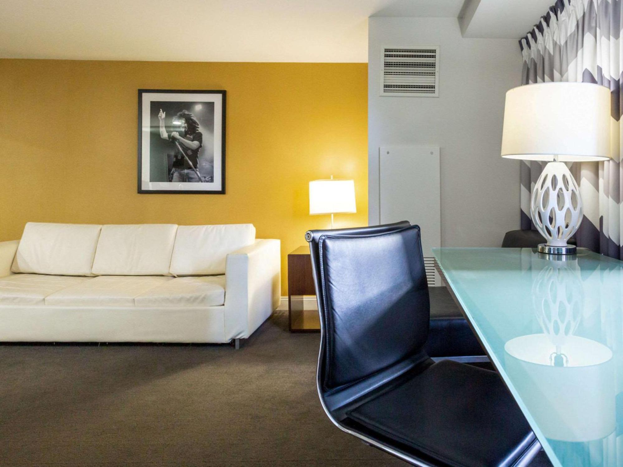 Comfort Inn & Suites Baltimore Inner Harbor Εξωτερικό φωτογραφία