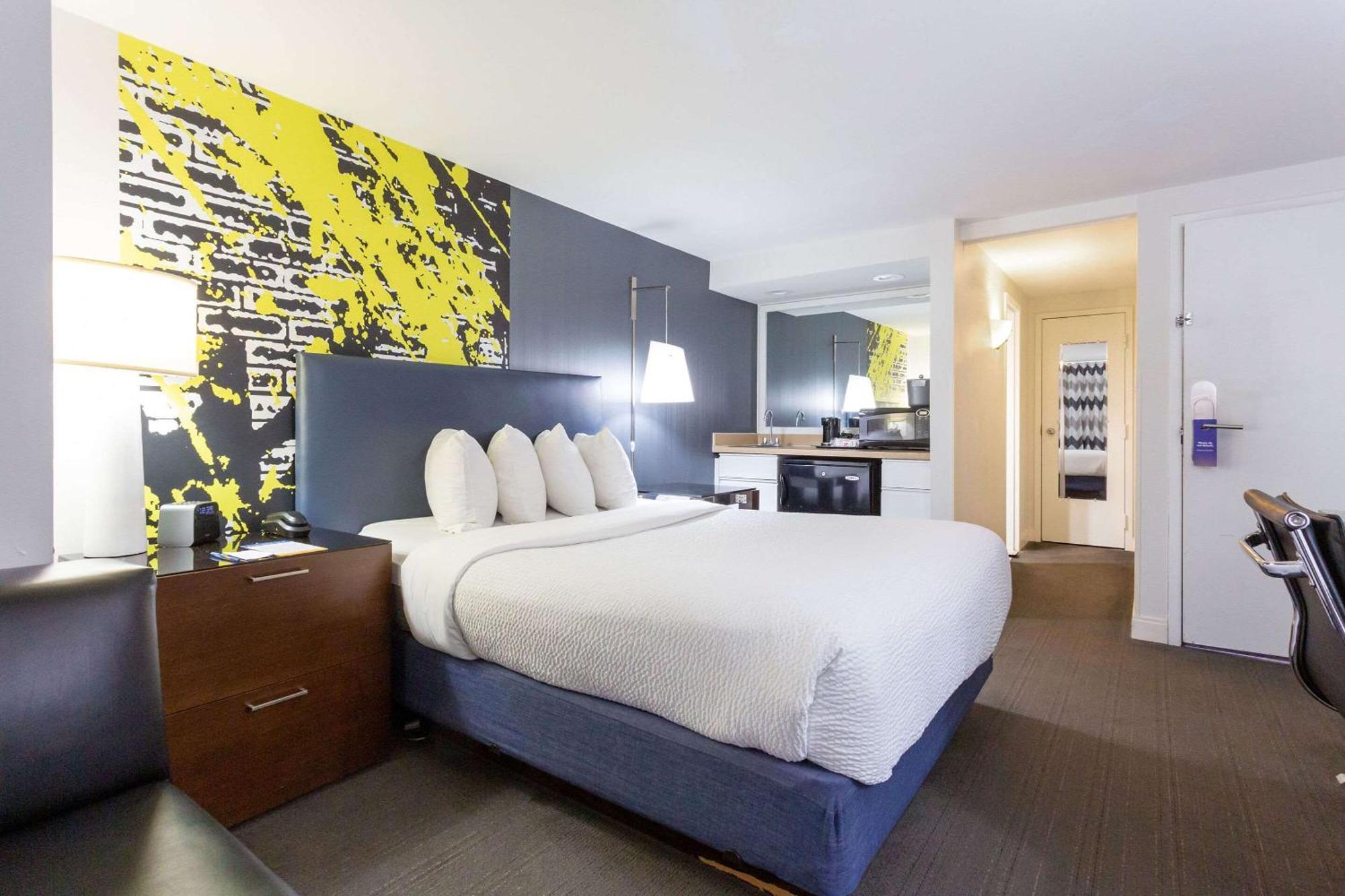 Comfort Inn & Suites Baltimore Inner Harbor Εξωτερικό φωτογραφία