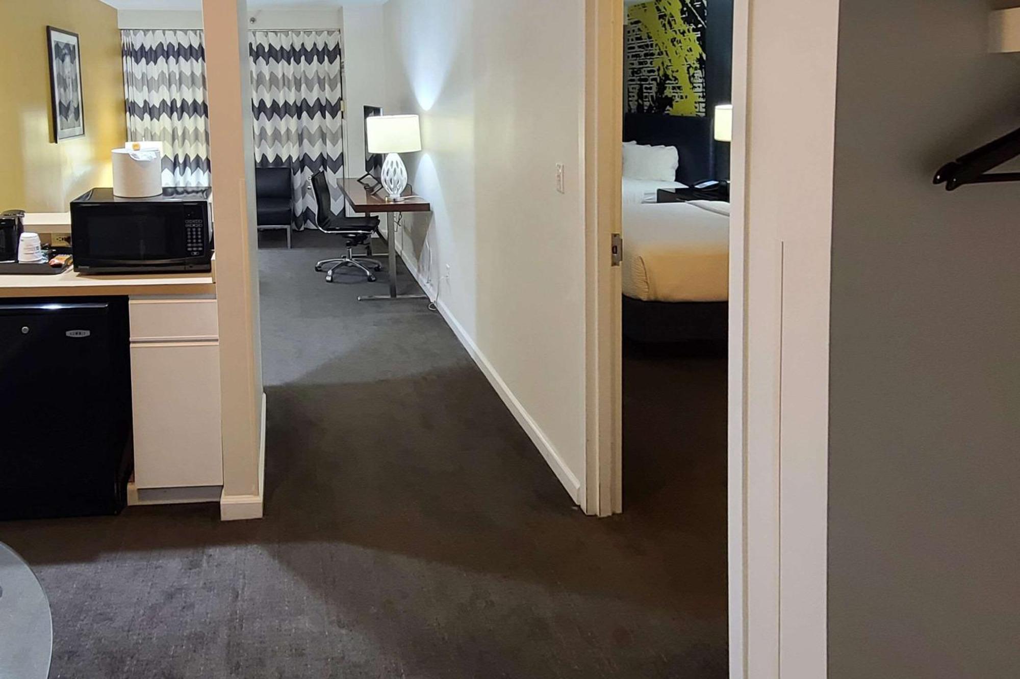 Comfort Inn & Suites Baltimore Inner Harbor Εξωτερικό φωτογραφία