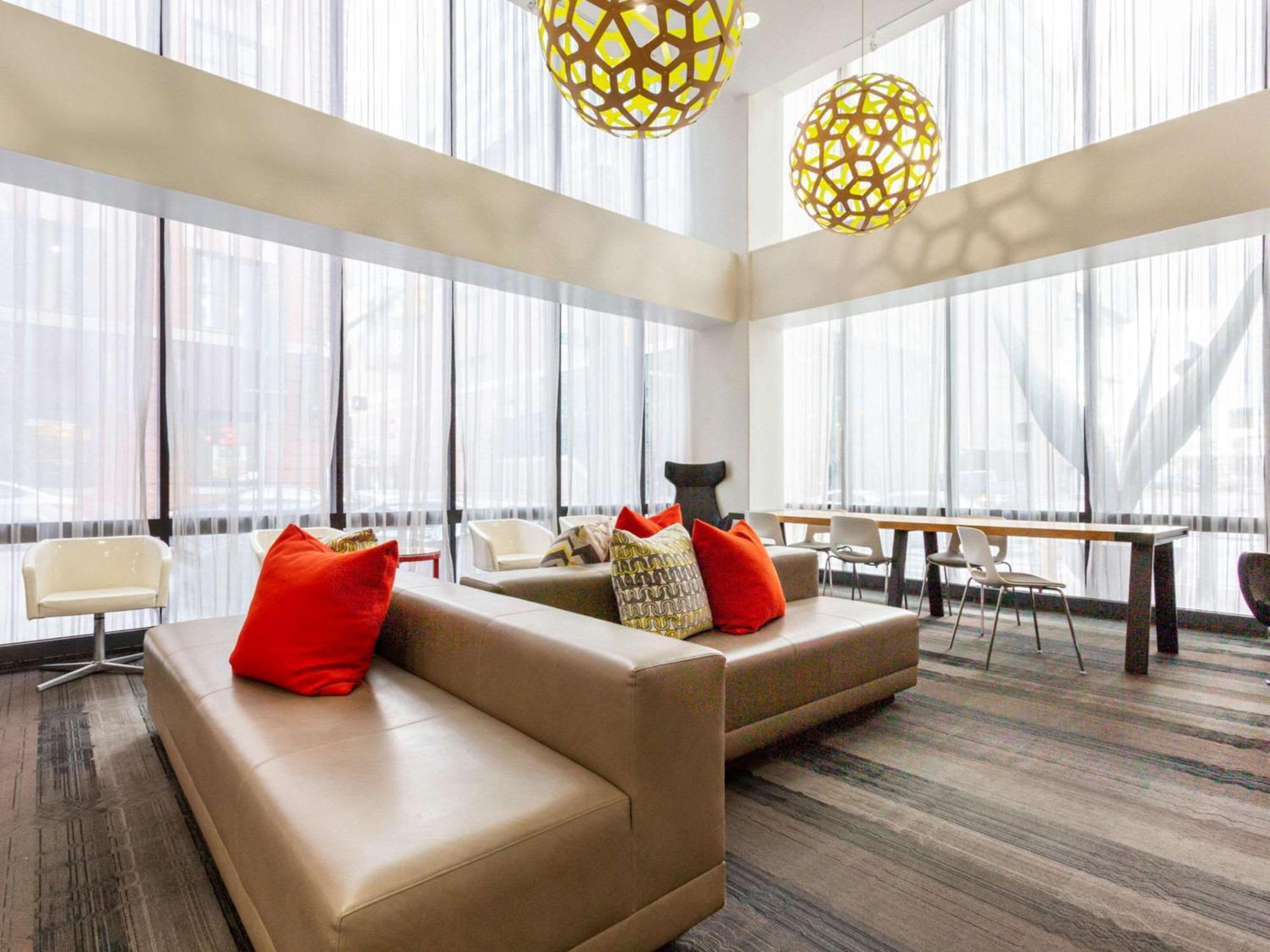 Comfort Inn & Suites Baltimore Inner Harbor Εξωτερικό φωτογραφία