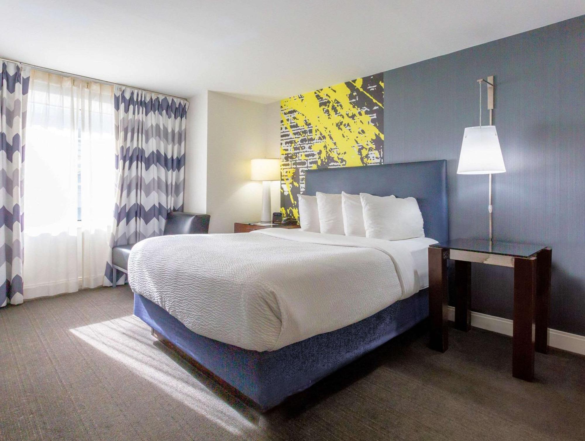Comfort Inn & Suites Baltimore Inner Harbor Εξωτερικό φωτογραφία