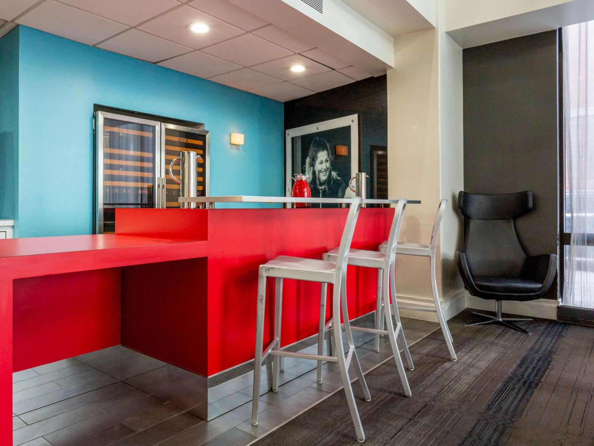 Comfort Inn & Suites Baltimore Inner Harbor Εξωτερικό φωτογραφία