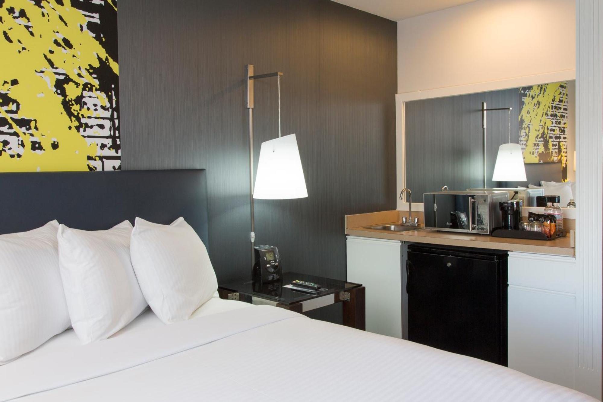 Comfort Inn & Suites Baltimore Inner Harbor Εξωτερικό φωτογραφία